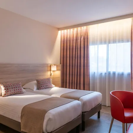 Otel L'empreinte 3*