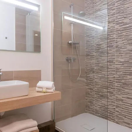 Hotel L'empreinte 3*